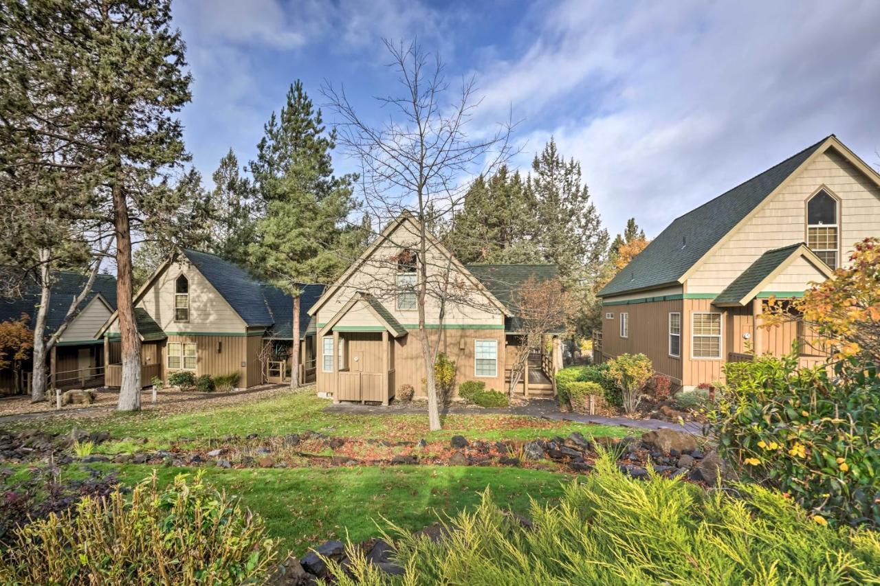 Chalet At Running Y Resort With Wraparound Deck! Klamath Falls Eksteriør billede